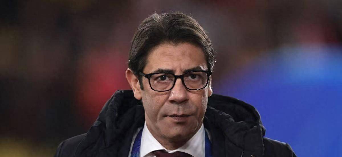 天博体育官网有实力-葡超今晚再迎强敌，上海海港调整名单，主帅态度——质疑声仍在，临场指挥获称赞