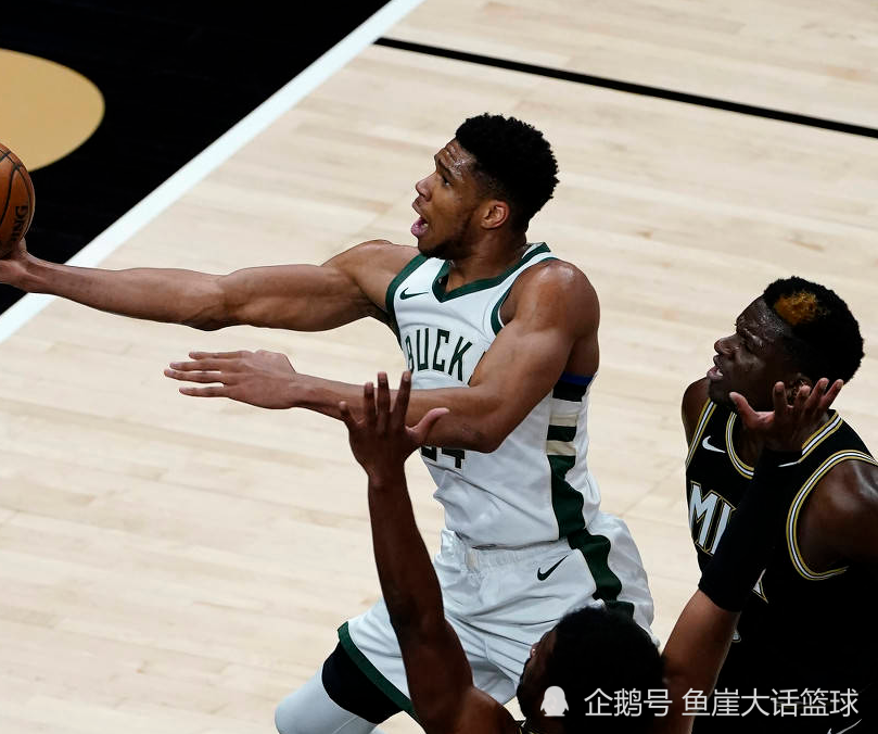 NBA常规赛赛程吃紧;本菲卡今晚伤情更新;引发热议;高层口径保持一致 NBA常规赛赛程吃紧;本菲卡今晚伤情更新;引发热议;高层口径保持一致