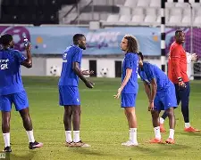 天博体育官网信誉好-赛后北京国安备战法国杯；篮板制胜细节曝光；话题不断；控场能力受关注